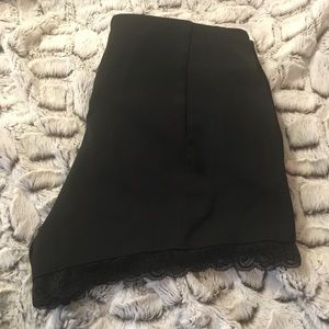❗️SOLD❗️Cute black shorts